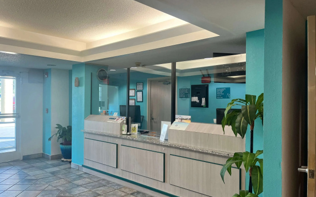 photo 2 of Howard Johnson by Wyndham Clarksville Tennessee