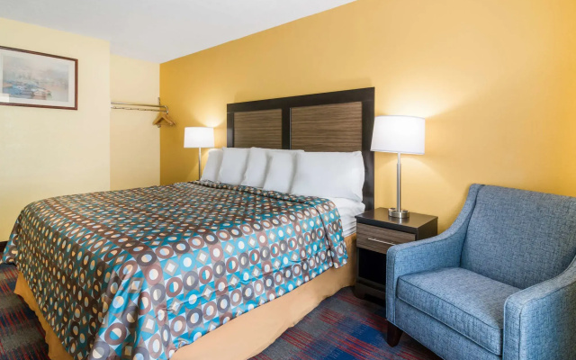 photo 5 of Americas Best Value Inn Clayton