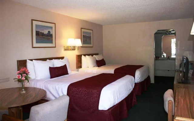 photo 2 of Baymont by Wyndham Grand Junction