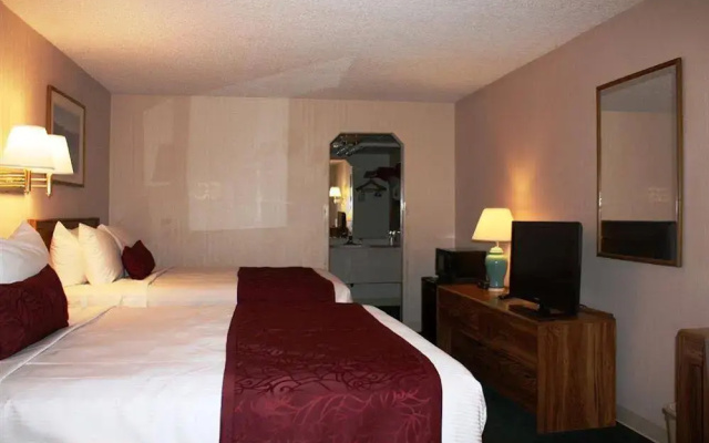 photo 3 of Baymont by Wyndham Grand Junction