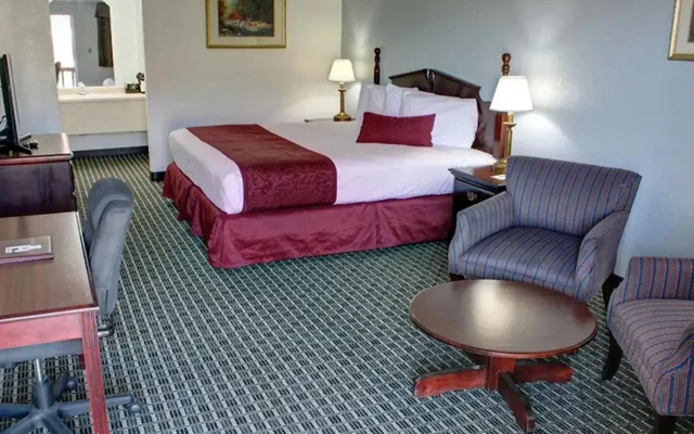 photo 2 of Baymont by Wyndham Grand Junction