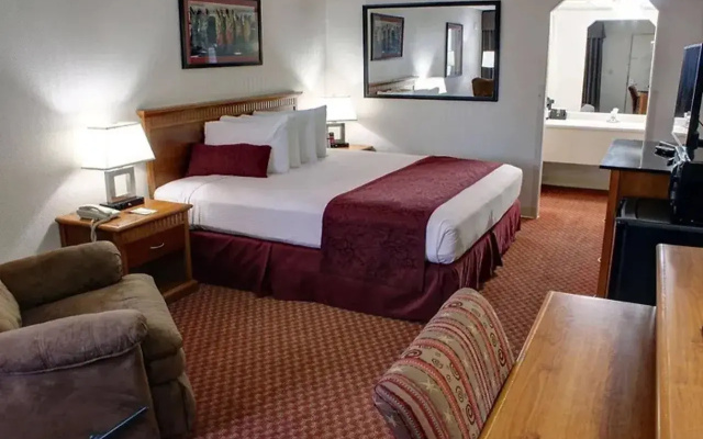 photo 4 of Baymont by Wyndham Grand Junction