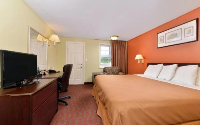 photo 3 of Americas Best Value Inn - Manchester