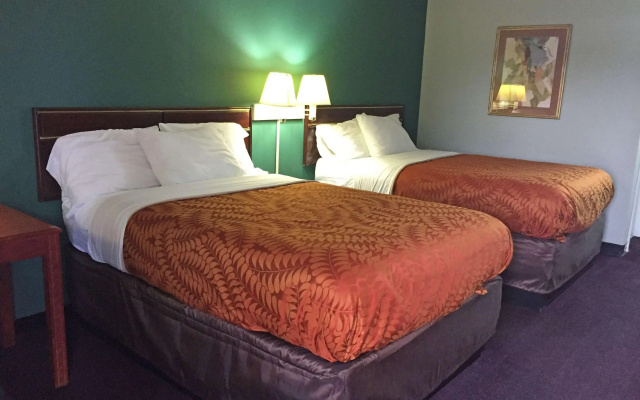 photo 2 of Americas Best Value Inn Manchester, TN