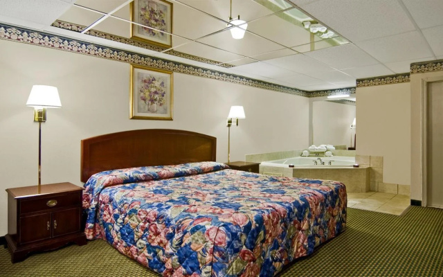 photo 5 of Americas Best Value Inn Neptune