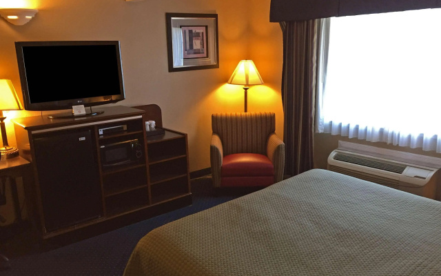 photo 4 of Inn@Bayshore