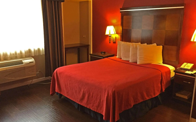 photo 5 of Inn@Bayshore
