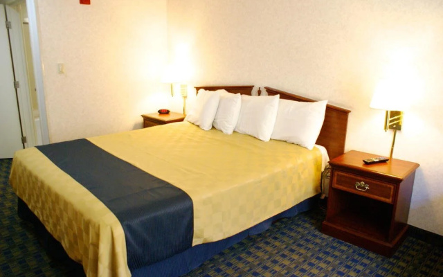 photo 4 of Silicon Way Inn