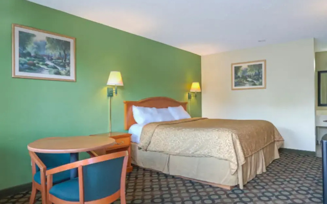 photo 4 of America's Best Value Inn & Suites