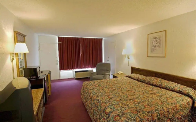 photo 4 of Americas Best Value Inn