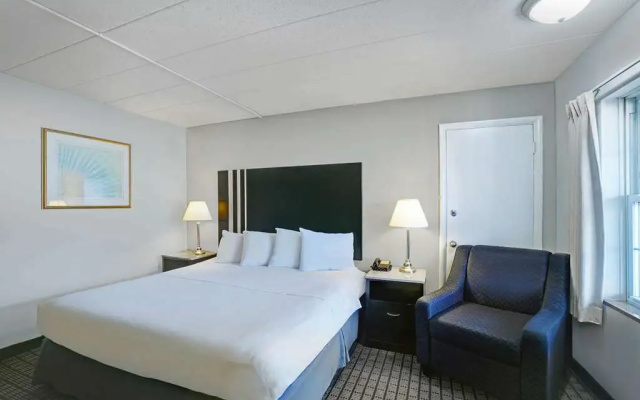 photo 3 of Americas Best Value Inn Suite Washington