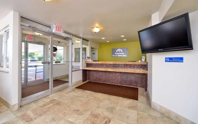 photo 4 of America's Best Value Inn & Suites-Cypress Tree Inn