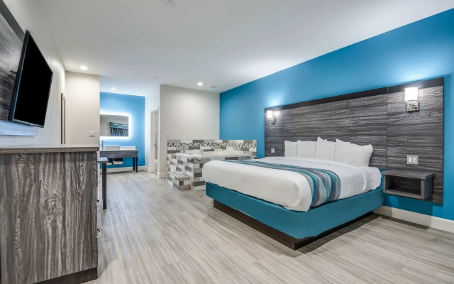 photo 4 of Americas Best Value Inn & Suites Houston at Hwy 6