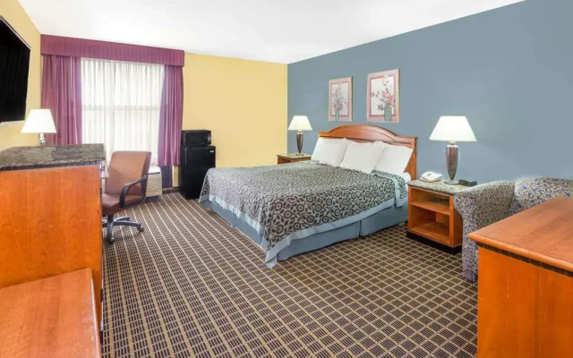 photo 4 of Americas Best Value Inn & Suites Kalamazoo