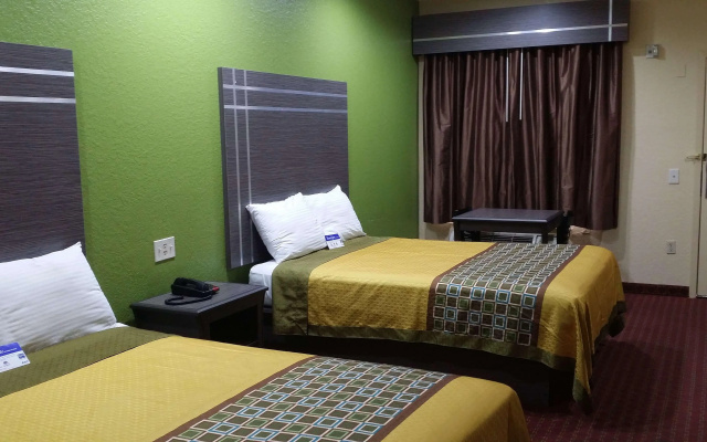 photo 3 of Americas Best Value Inn & Suites Houston NE