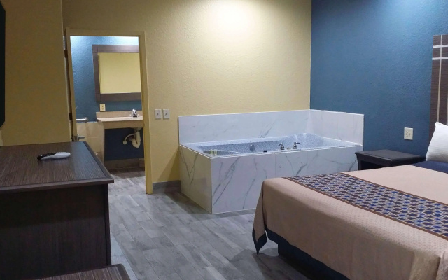 photo 4 of Americas Best Value Inn & Suites Houston NE