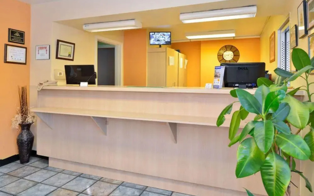photo 2 of Americas Best Value Inn