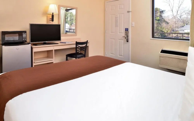 photo 3 of Americas Best Value Inn