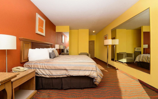 photo 5 of Travelodge by Wyndham Winter Haven