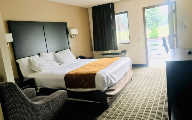 photo 5 of Baymont by Wyndham Acworth