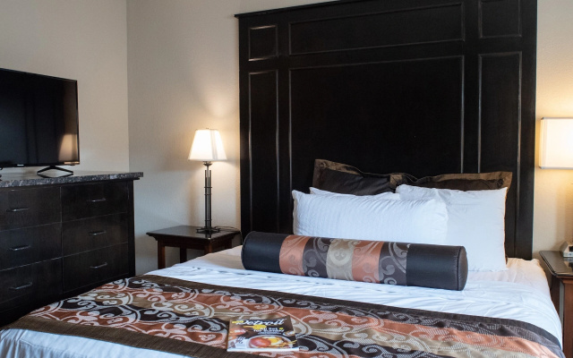 photo 3 of Americas Best Value Inn - Dearborn