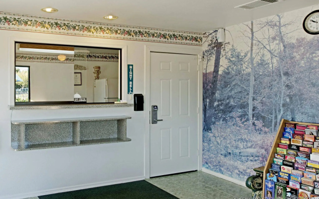 photo 2 of Americas Best Value Inn-McKinney