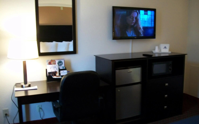 photo 5 of Americas Best Value Inn Romulus Detroit Airport