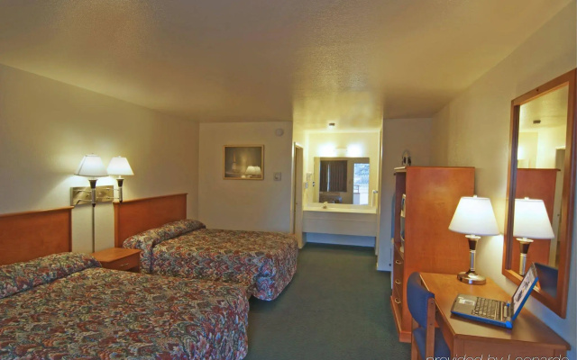 photo 4 of Americas Best Value Inn Santa Rosa, CA