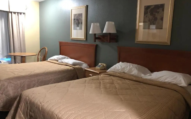 photo 2 of America's Best Inn