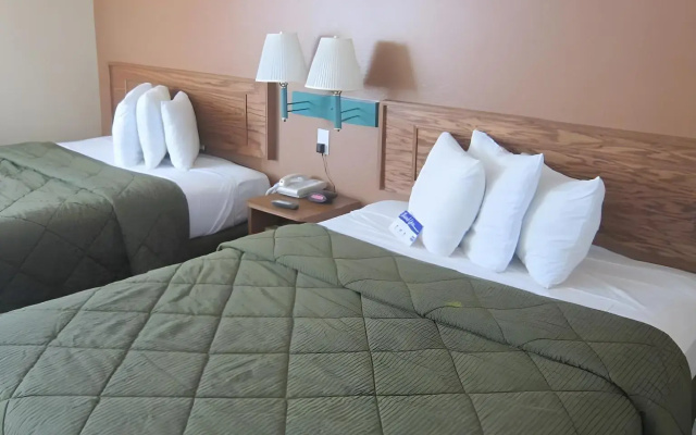 photo 4 of Pacific Best Inn