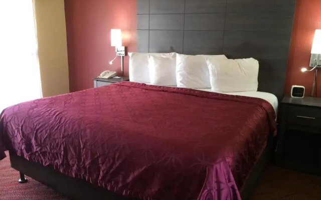 photo 2 of Americas Best Value Presidents Inn on Munras
