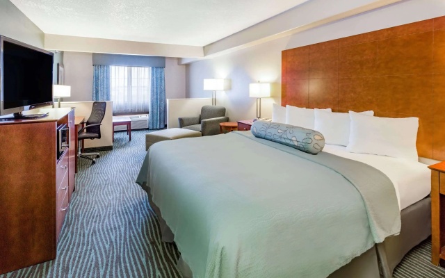 photo 4 of AmericInn by Wyndham Des Moines Airport