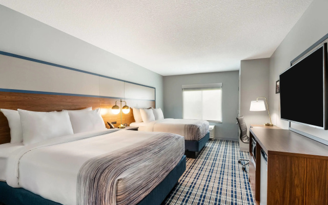 photo 3 of AmericInn by Wyndham Fairfield
