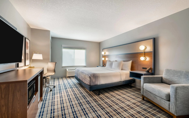 photo 4 of AmericInn by Wyndham Fairfield