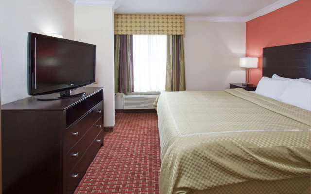 photo 2 of AmericInn by Wyndham Johnston Des Moines