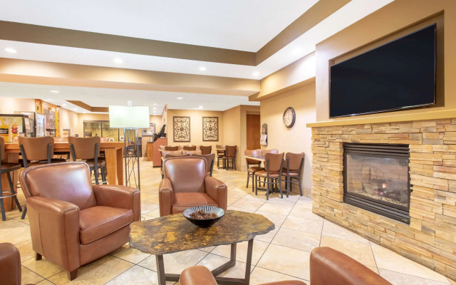 photo 2 of AmericInn by Wyndham Madison West