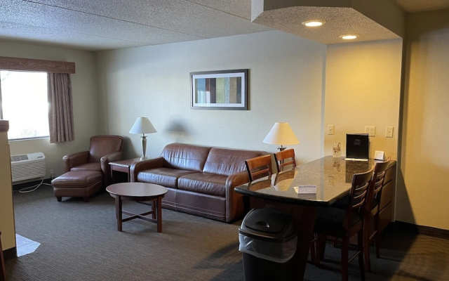 photo 5 of Americinn New London
