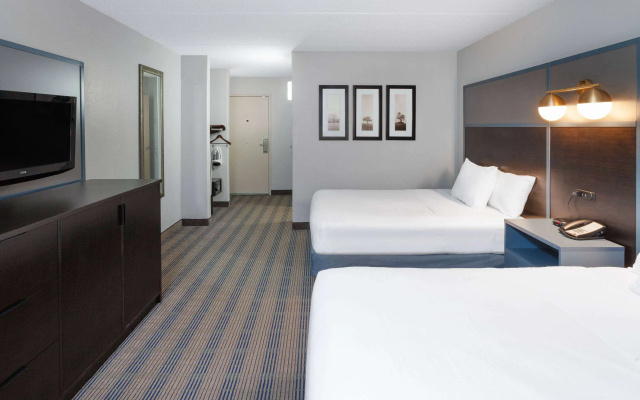 photo 5 of AmericInn by Wyndham Peoria