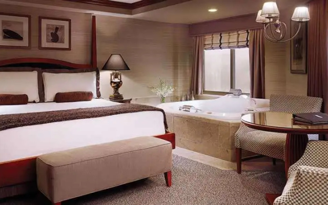 photo 2 of Ameristar Casino Hotel Council Bluffs