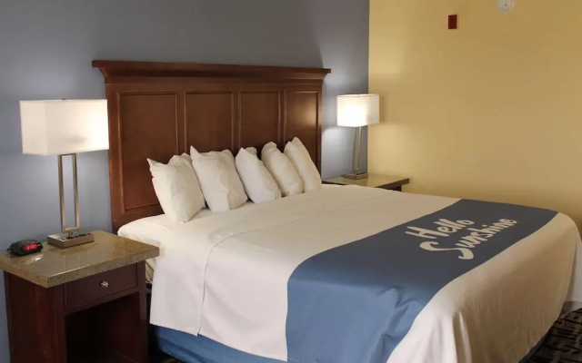 photo 2 of Ameristay Batavia