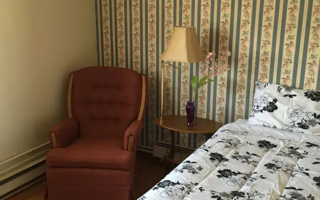 photo 4 of AmerItal International Suites