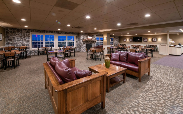 photo 2 of AmishView Inn and Suites