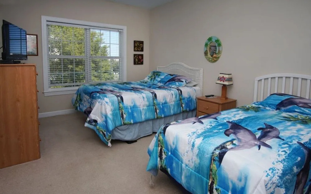photo 4 of Amy's Oasis by RedAwning