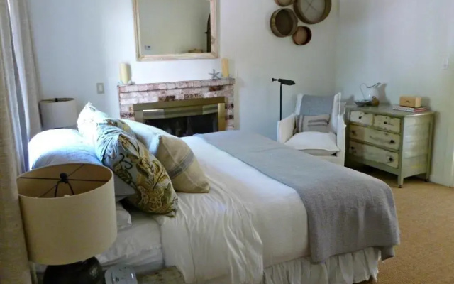 photo 4 of An Inn 2 Remember