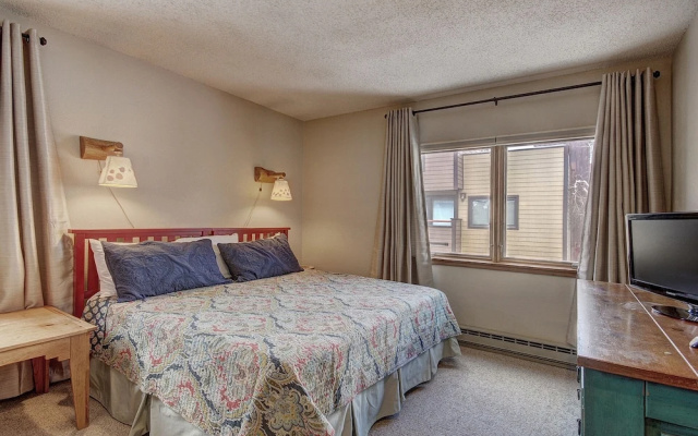 photo 5 of Nice Update Condo - Great Access to Superbee Lift in East Village - AN302 by RedAwning
