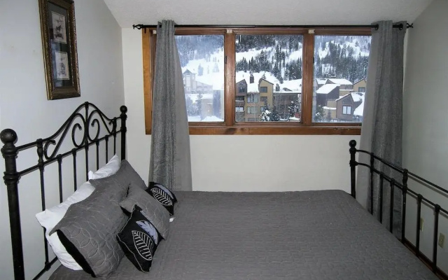 photo 3 of Anaconda 4 Bed 4 Bath by RedAwning
