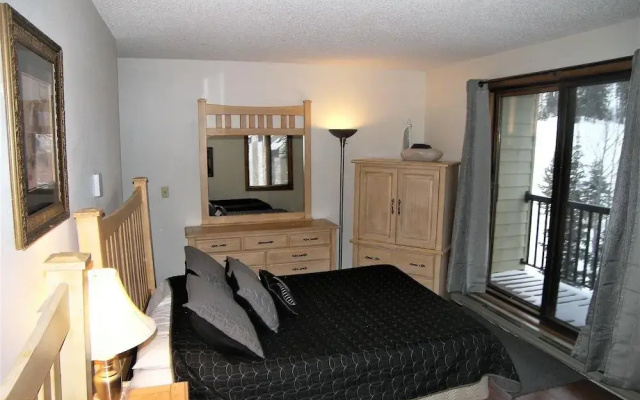 photo 5 of Anaconda 4 Bed 4 Bath by RedAwning