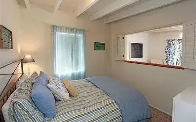 photo 2 of Anade Ave 68262 by RedAwning