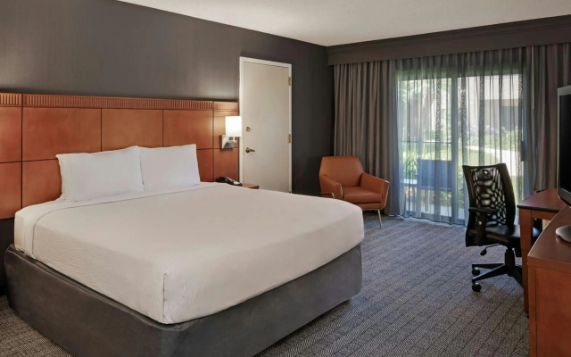 photo 3 of Courtyard by Marriott Anaheim Buena Park