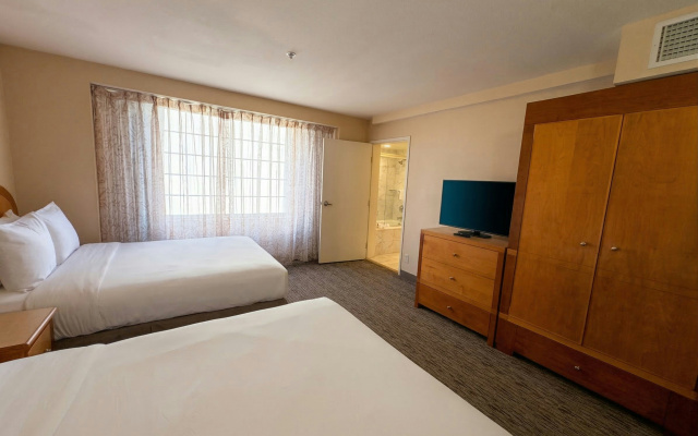 photo 4 of Anaheim Portofino Inn and Suites